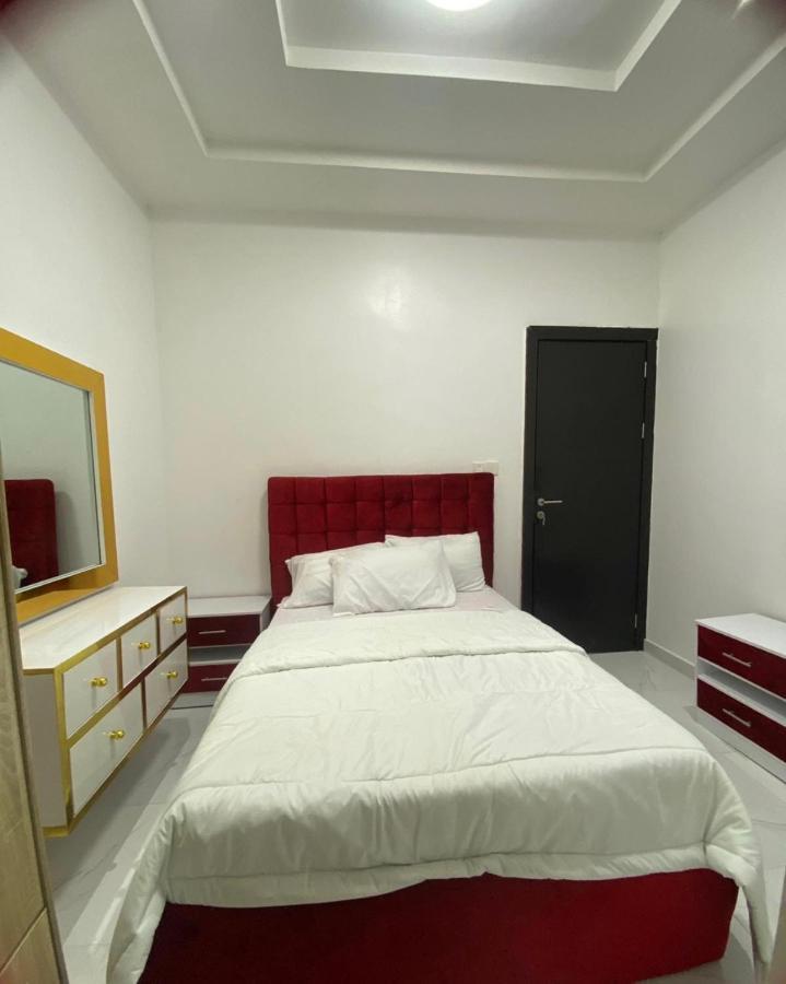 Urban Retreat Luxury Shortlet Apartment Lekki Ajah Lagos With Pool And Gym Ngoại thất bức ảnh
